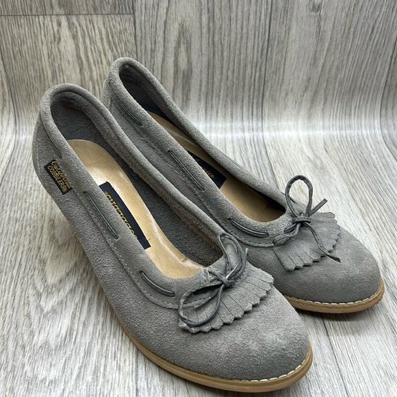 California Cobblers 1970s Suede wood Block Heel Pumps - Picture 1 of 13